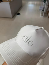 Carregar imagem no visualizador da galeria, Boné Alo - Branco