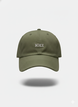 Carregar imagem no visualizador da galeria, Boné Nike - Verde