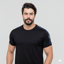 Carregar imagem no visualizador da galeria, Camiseta Básica EA - Preto Dtlh Ombro