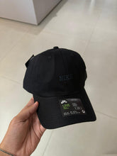 Carregar imagem no visualizador da galeria, Boné Nike - Preto