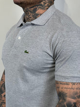 Carregar imagem no visualizador da galeria, Gola Polo Lcst - Cinza Claro