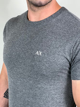 Carregar imagem no visualizador da galeria, Camiseta AX Básica - Cinza Escuro