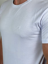 Carregar imagem no visualizador da galeria, Camiseta RA Básica - Bordado - Branco