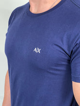 Carregar imagem no visualizador da galeria, Camiseta AX Básica - Azul Marinho