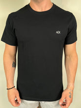 Carregar imagem no visualizador da galeria, Camiseta AX Básica - Preto