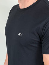 Carregar imagem no visualizador da galeria, Camiseta AX Básica - Preto