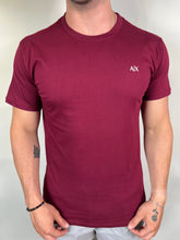 Carregar imagem no visualizador da galeria, Camiseta AX Básica - Bordo