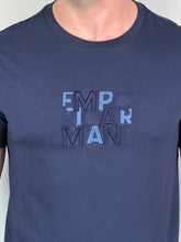 Carregar imagem no visualizador da galeria, Camiseta EA Estampada - Azul Marinho Logo Centro Escrito