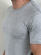 Carregar imagem no visualizador da galeria, Camiseta ARM Básica - Mono - Cinza Claro