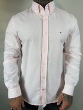 Carregar imagem no visualizador da galeria, Camisa Social TH Oxford - M/L - Rosa