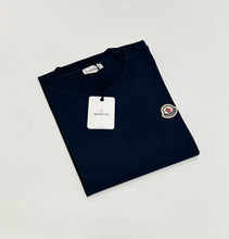 Carregar imagem no visualizador da galeria, Camiseta Básica Moncler - Azul Marinho Logo Bordado