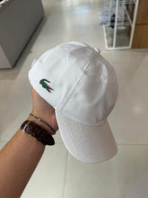 Carregar imagem no visualizador da galeria, Boné Lacoste Goat Djokovic - Branco