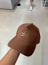 Carregar imagem no visualizador da galeria, Boné Alo - Marrom
