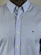 Carregar imagem no visualizador da galeria, Camisa Social TH Listrada - M/L - A. Royal