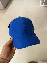 Carregar imagem no visualizador da galeria, Boné Tommy Hilfiger Básico - A.Royal Logo Bordado
