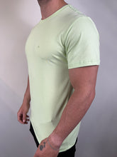 Carregar imagem no visualizador da galeria, Camiseta ARM Básica - Mono - Verde Abacate