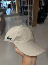 Carregar imagem no visualizador da galeria, Boné Lacoste Sport - Bege