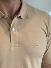 Carregar imagem no visualizador da galeria, Gola Polo Lcst - Logo Emborrachado Bege