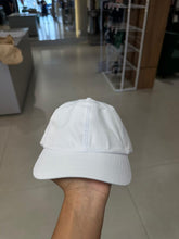 Carregar imagem no visualizador da galeria, Boné Lacoste Sport - Branco