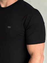 Carregar imagem no visualizador da galeria, Camiseta Básica DL - Preto Logo Escrito
