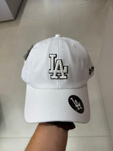 Carregar imagem no visualizador da galeria, Boné LA - Branco