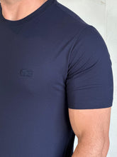 Carregar imagem no visualizador da galeria, Camiseta Básica LC - Azul Royal Logo Bordado