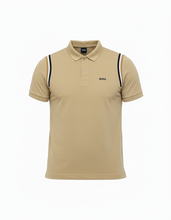 Carregar imagem no visualizador da galeria, Gola polo Boss - Bege Logo Escrito