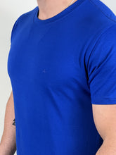 Carregar imagem no visualizador da galeria, Camiseta ARM Básica - Mono - Azul Royal