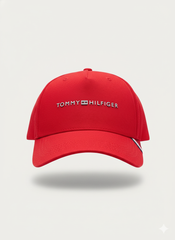BONÉ TOMMY HILFIGER - Logo Escrito - Vermelho