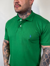 Carregar imagem no visualizador da galeria, Gola Polo Rl Tradicional - V. Bandeira
