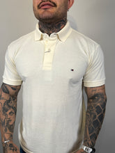 Carregar imagem no visualizador da galeria, Gola Polo TH - Off White
