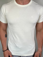 Carregar imagem no visualizador da galeria, Camiseta RA Básica - Bordado - Off White
