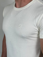 Carregar imagem no visualizador da galeria, Camiseta RA Básica - Bordado - Off White
