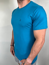 Carregar imagem no visualizador da galeria, Camiseta RA Básica - Bordado - Azul Petroleo
