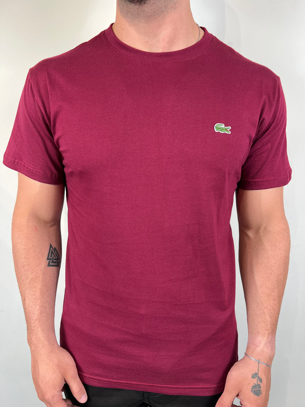 Camiseta LCST Básica - Bordo
