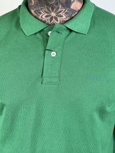 Carregar imagem no visualizador da galeria, Gola Polo CK - Verde Bandeira
