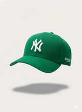 Carregar imagem no visualizador da galeria, Boné New York - Verde Militar Logo Escrito
