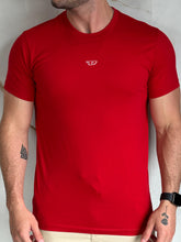 Carregar imagem no visualizador da galeria, Camiseta Básica DL - Vermelho Dtlh Centro
