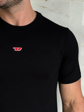Carregar imagem no visualizador da galeria, Camiseta Básica DL - Preto Dtlh Centro
