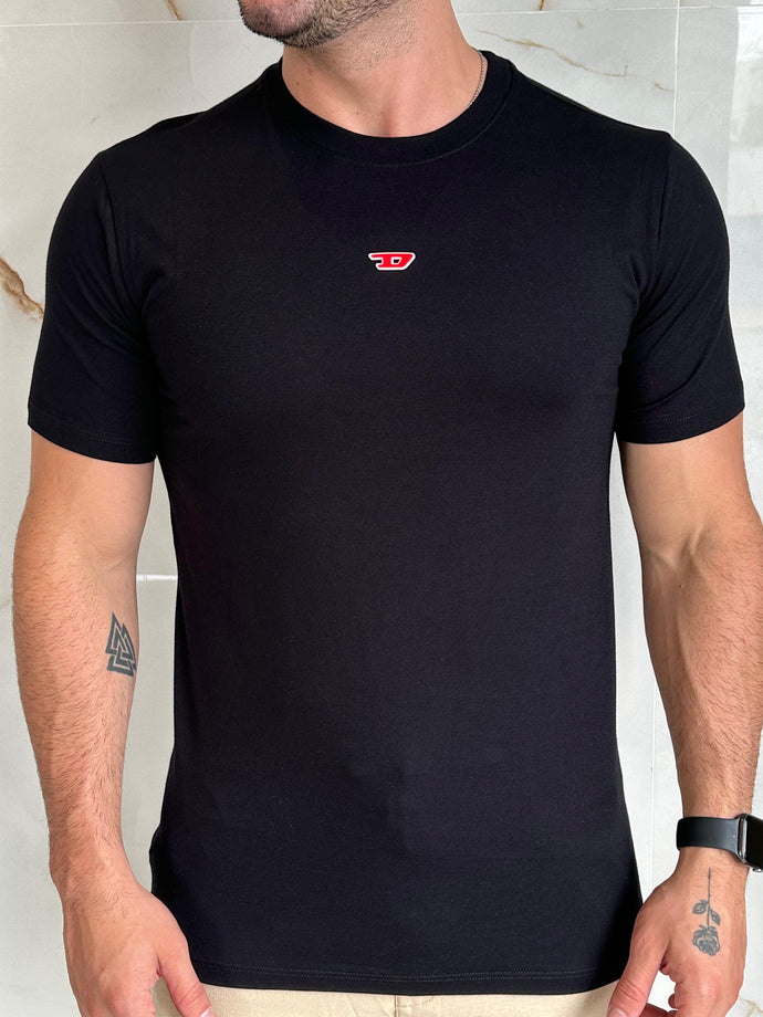 Camiseta Básica DL - Preto Dtlh Centro