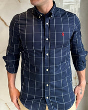 Carregar imagem no visualizador da galeria, Camisa Social RL Xadrez M/L - Marinho | Vermelho
