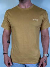 Carregar imagem no visualizador da galeria, Camiseta Boss Básica
