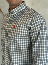 Carregar imagem no visualizador da galeria, Camisa Social RL Xadrez M/L - Branco Logo Vermelho
